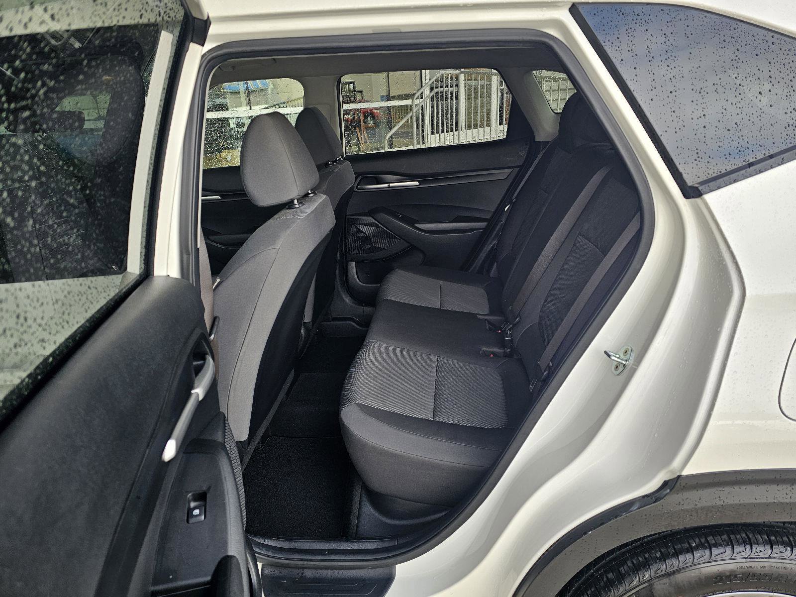 Used 2023 Kia Seltos LX image 17