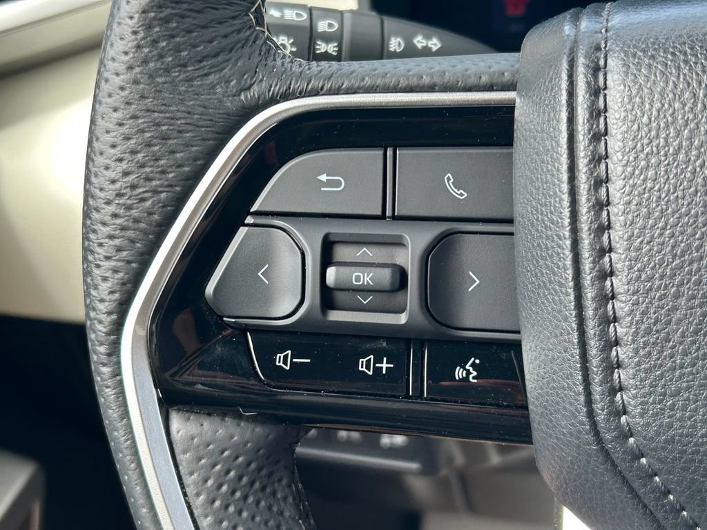Certified 2025 Toyota Sequoia Capstone AWD/4WD image 48