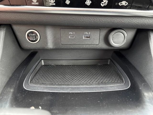 Used 2023 Nissan Rogue SV image 23