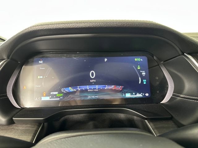 Used 2024 Jeep Grand Cherokee Limited 4xe image 17