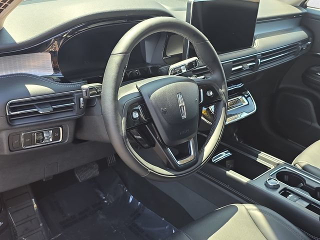 Used 2024 Lincoln Corsair AWD w/ Equipment Group 101A image 16