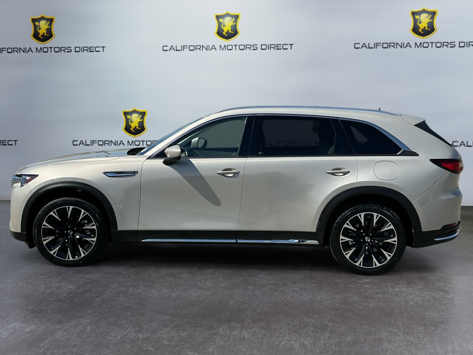 Used 2024 MAZDA CX-90 Plug-In Hybrid w/ Premium Plus AWD/4WD image 7