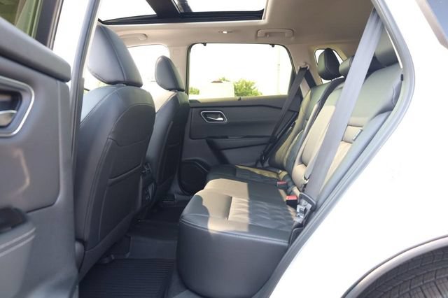New 2026 Nissan Rogue Platinum w/ Platinum Premium Package AWD/4WD image 21