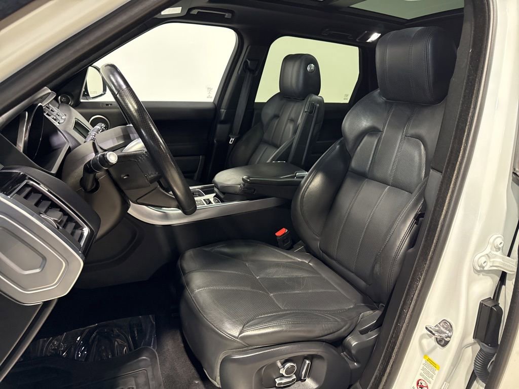 Used 2017 Land Rover Range Rover Sport HSE AWD/4WD image 26