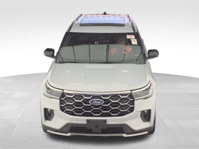 Used 2025 Ford Explorer Platinum w/ LUX Leather Package AWD/4WD video 2