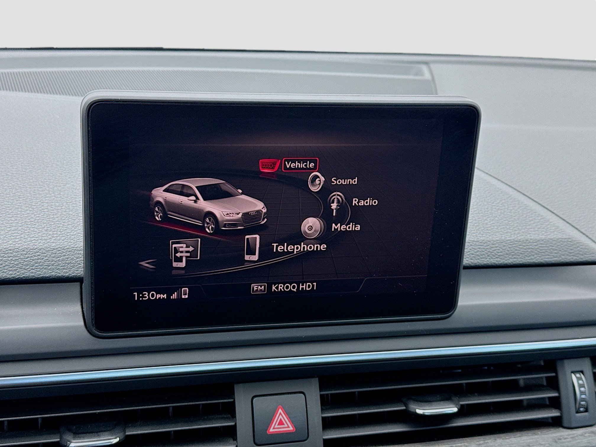 Used 2017 Audi A4 2.0T Premium Plus w/ Premium Plus Package image 9