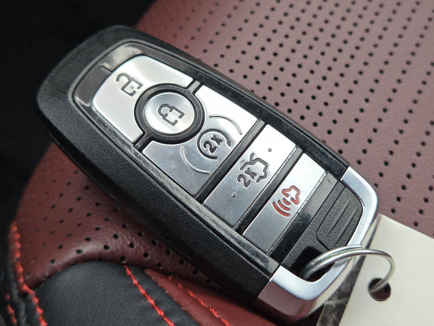 Used 2025 Ford Mustang GT Premium RWD image 27
