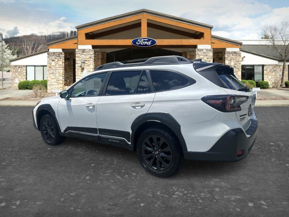 Used 2024 Subaru Outback Onyx Edition AWD/4WD image 6