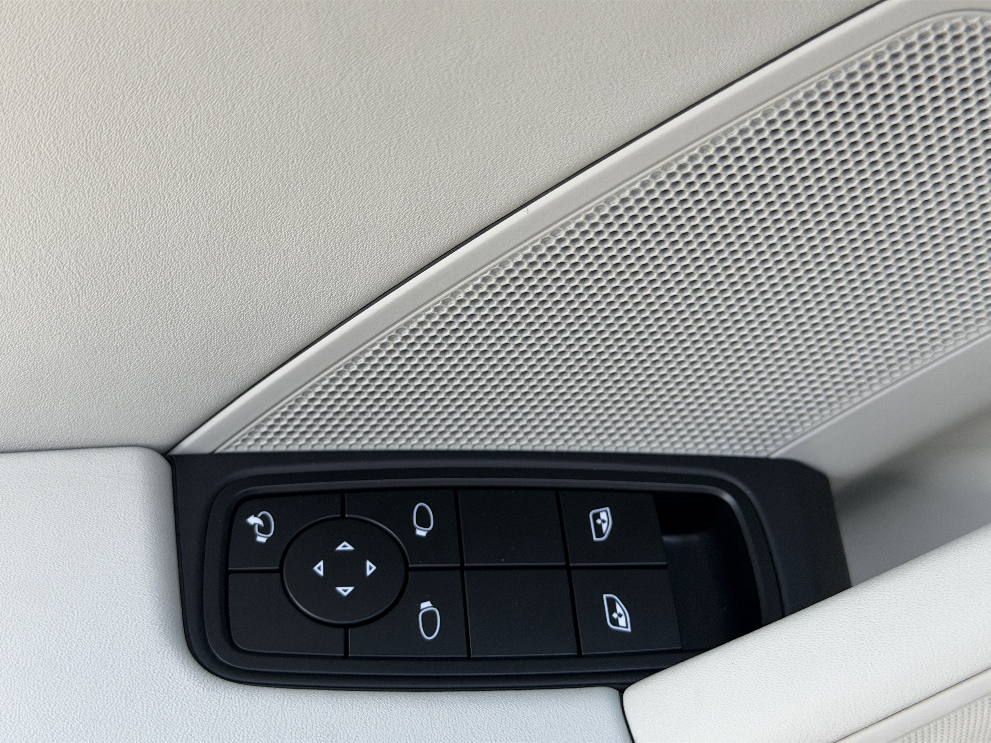 Certified 2026 Porsche 911 Targa 4 GTS AWD/4WD image 20
