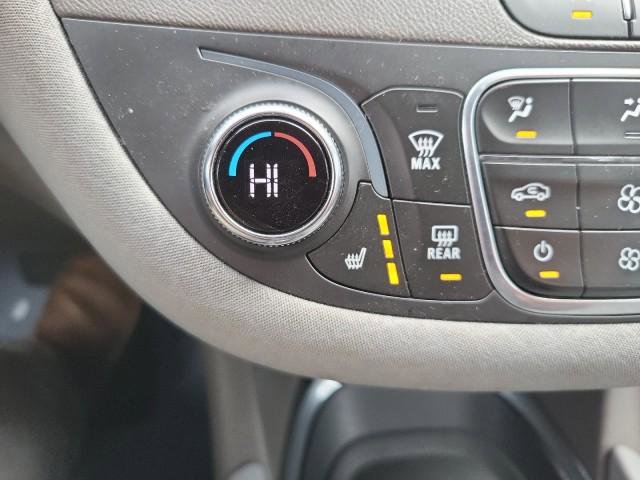 Used 2020 Chevrolet Malibu LT FWD image 11