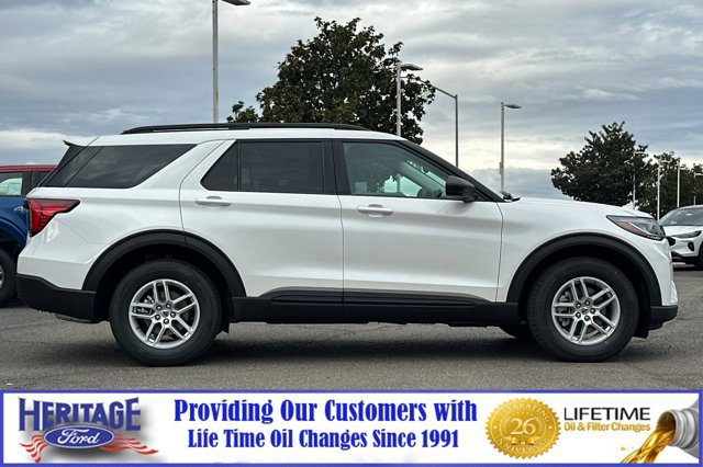 New 2026 Ford Explorer Active image 3