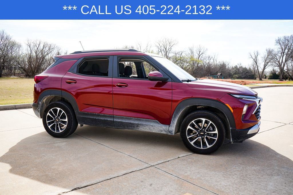 Used 2025 Chevrolet TrailBlazer LT image 10