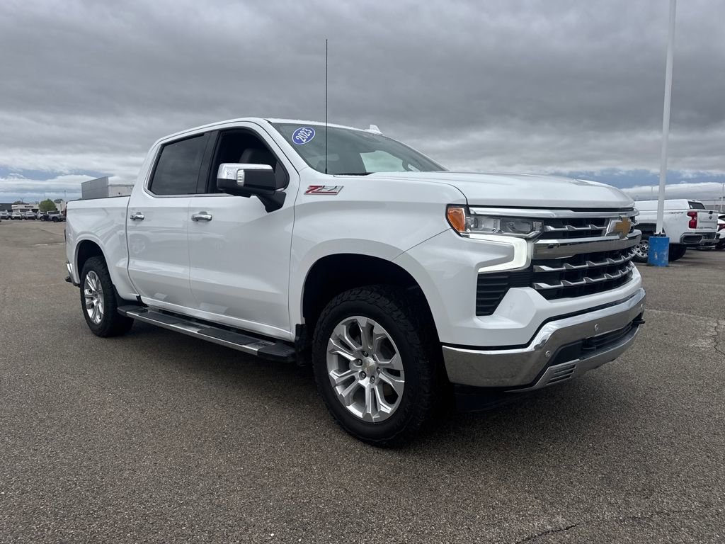 Used 2023 Chevrolet Silverado 1500 LTZ image 9