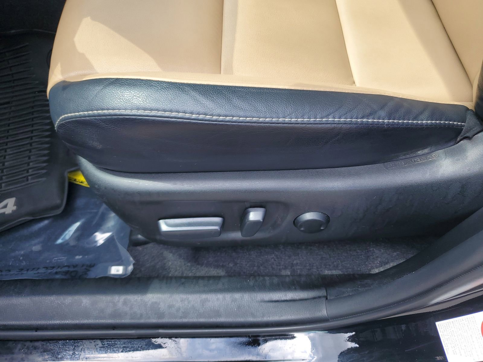 Certified 2017 Toyota RAV4 Limited w/ All Weather Liner Package AWD/4WD image 18