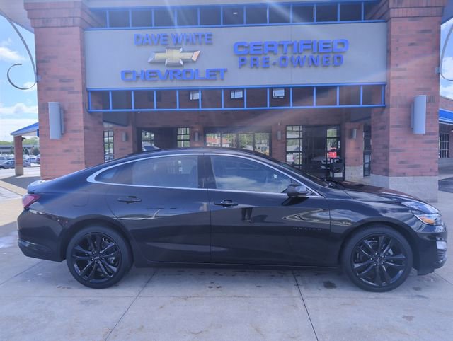 Used 2024 Chevrolet Malibu LT w/ Midnight Edition FWD image 9