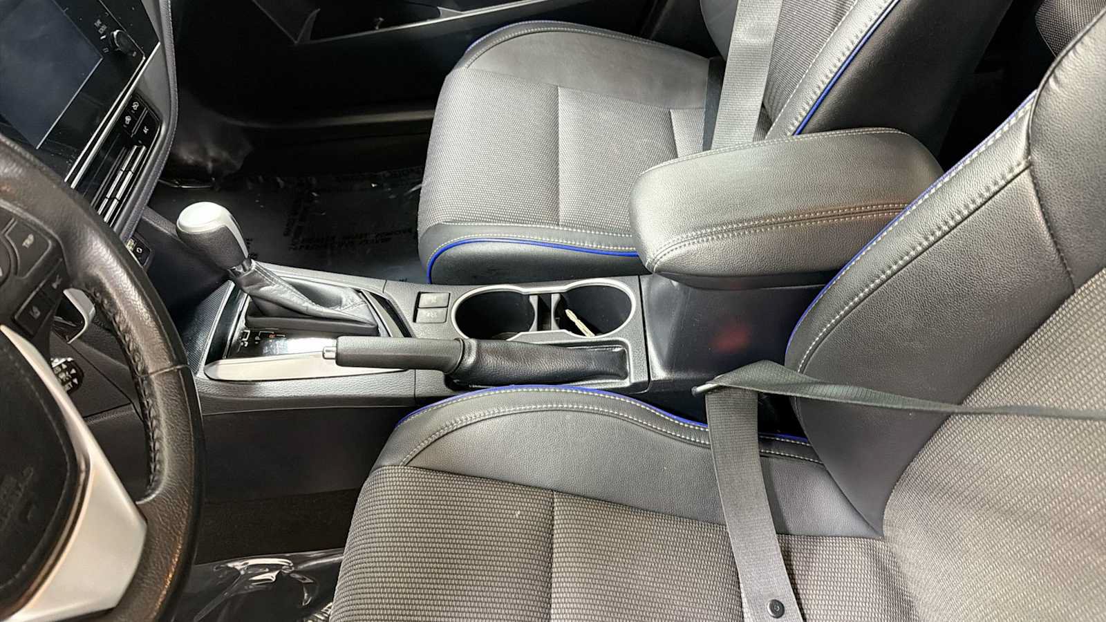 Certified 2019 Toyota Corolla SE FWD image 22