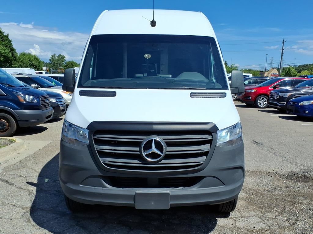 Used 2020 Mercedes-Benz Sprinter 2500 image 10