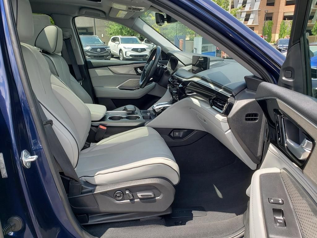 Used 2022 Acura MDX SH-AWD w/ Advance Package image 22