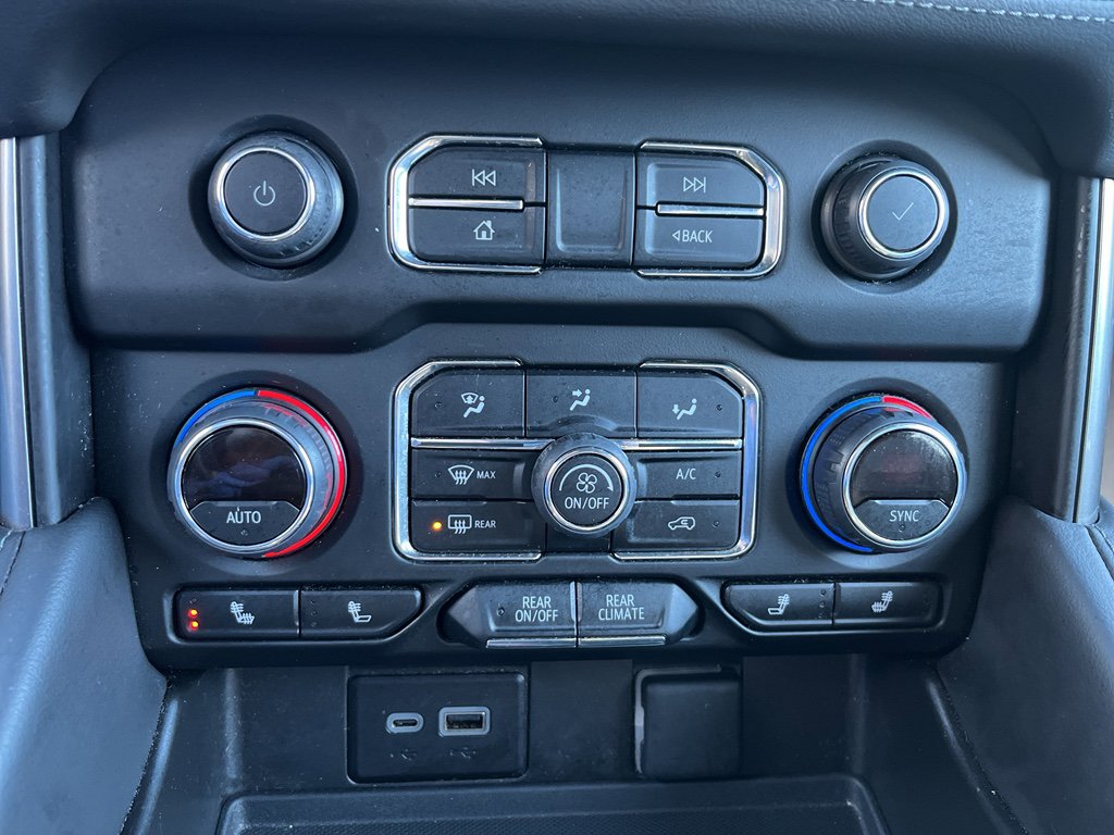 Used 2024 Chevrolet Tahoe LT image 27