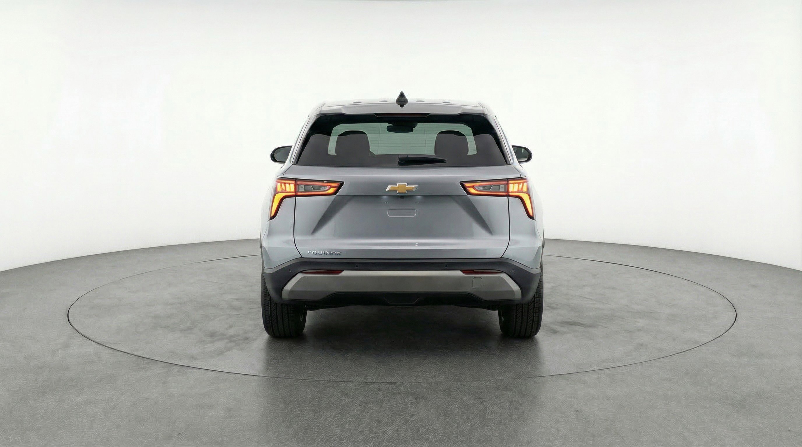 Used 2025 Chevrolet Equinox LT FWD image 7