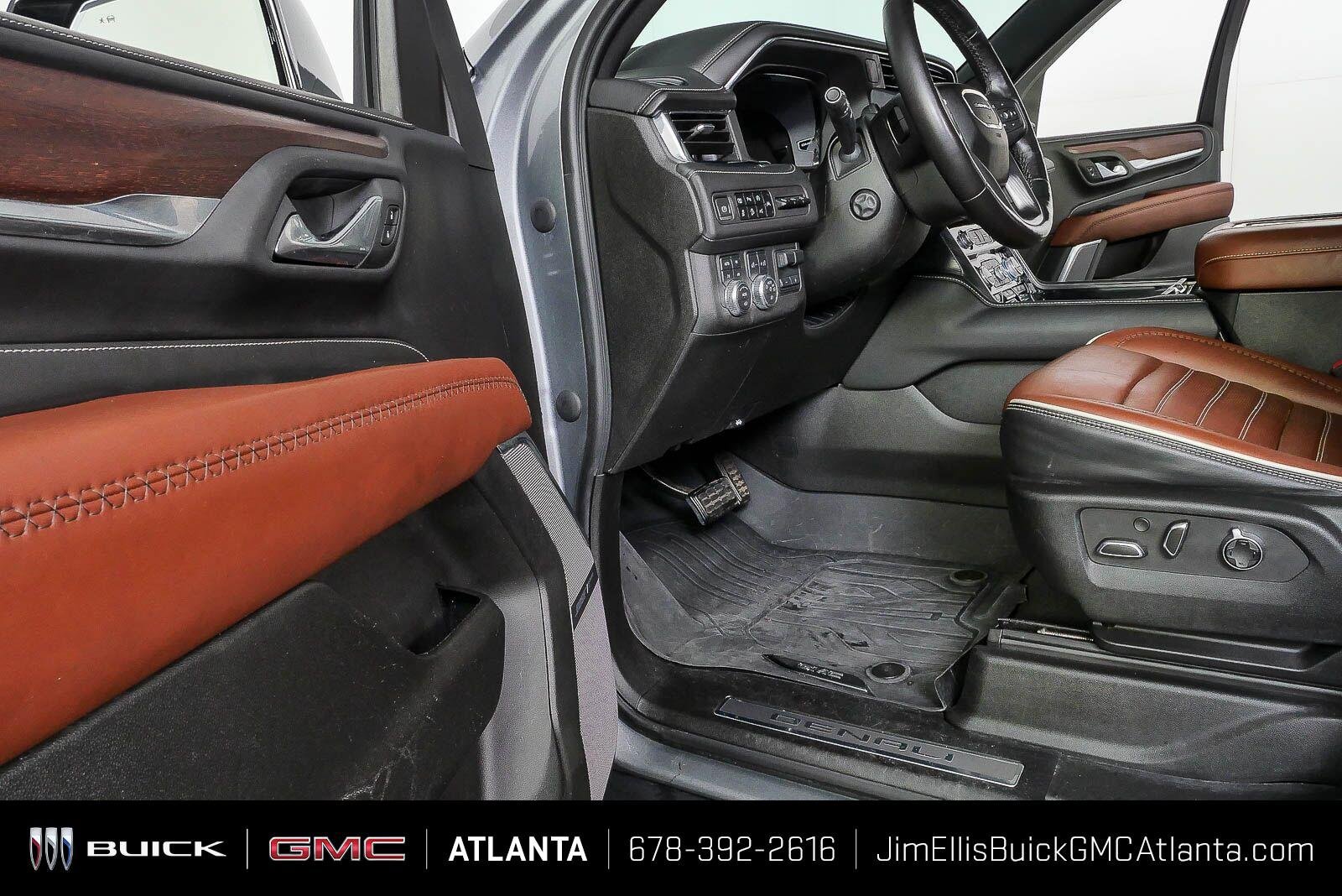 Certified 2023 GMC Yukon Denali Ultimate w/ LPO, Floor Liner Package AWD/4WD image 8