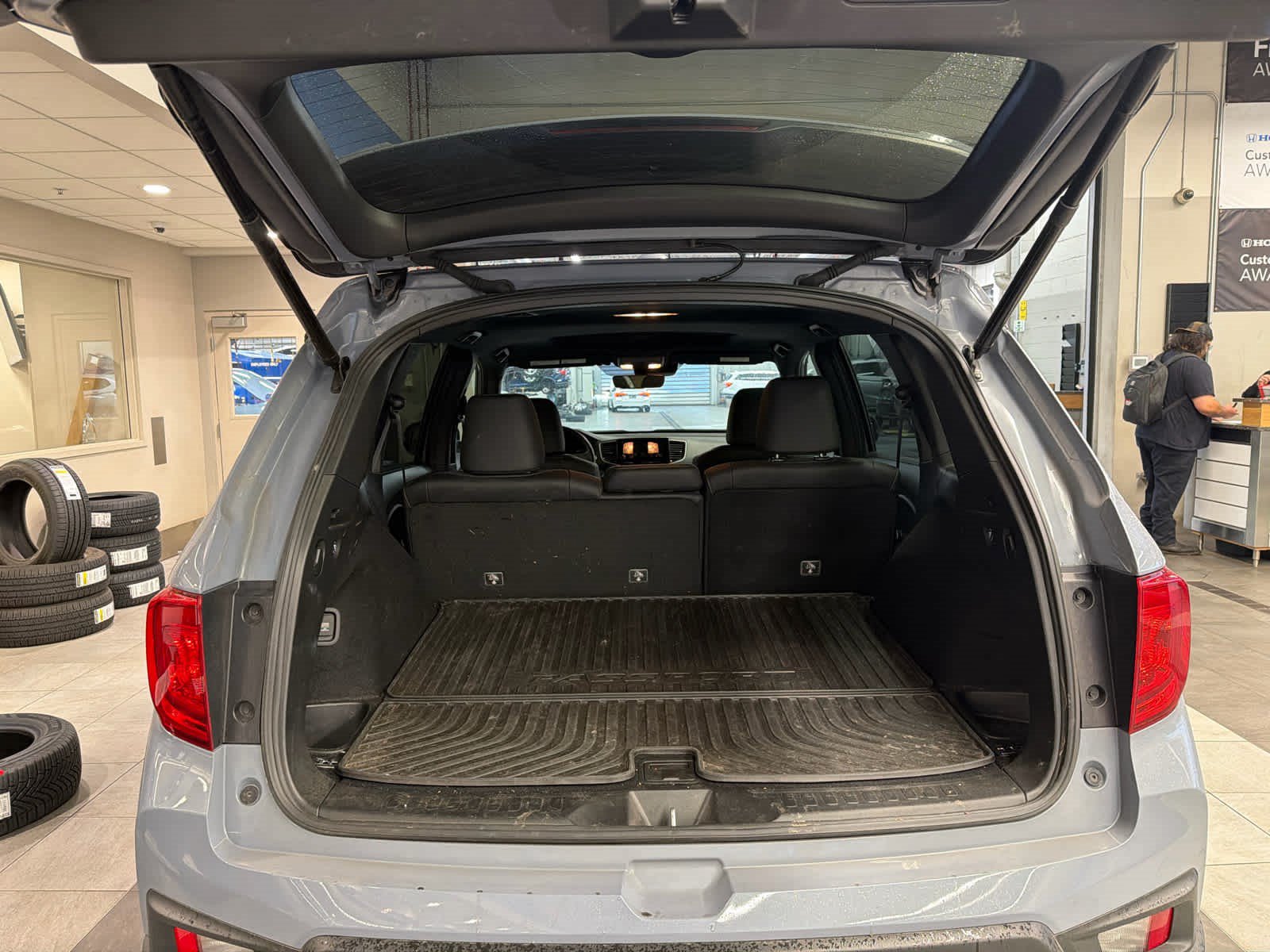 Used 2023 Honda Passport EX-L image 8