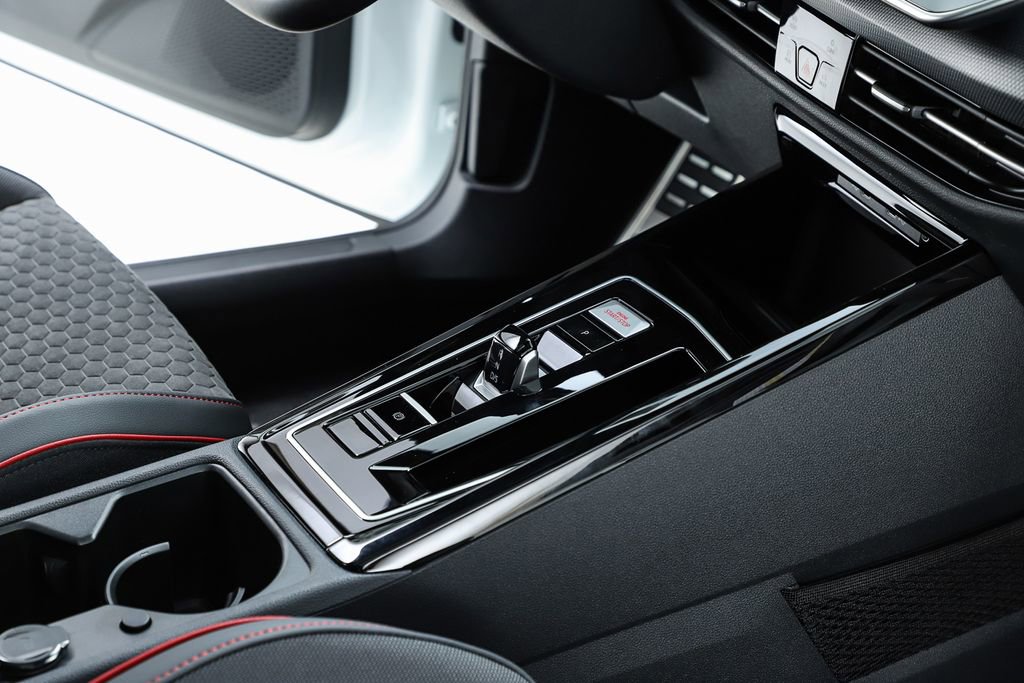 New 2026 Volkswagen GTI SE image 33