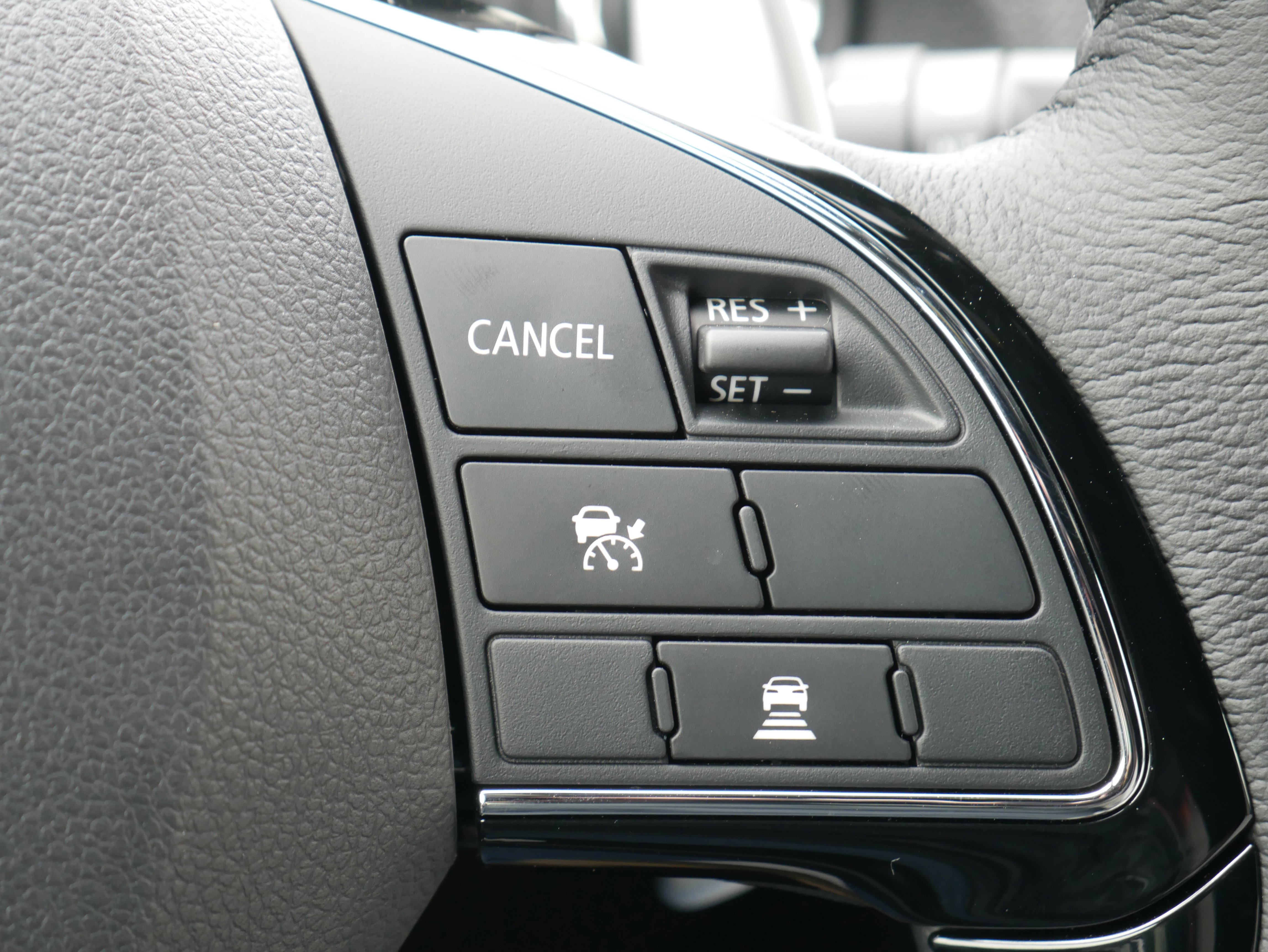 New 2026 Mitsubishi Eclipse Cross SEL image 23