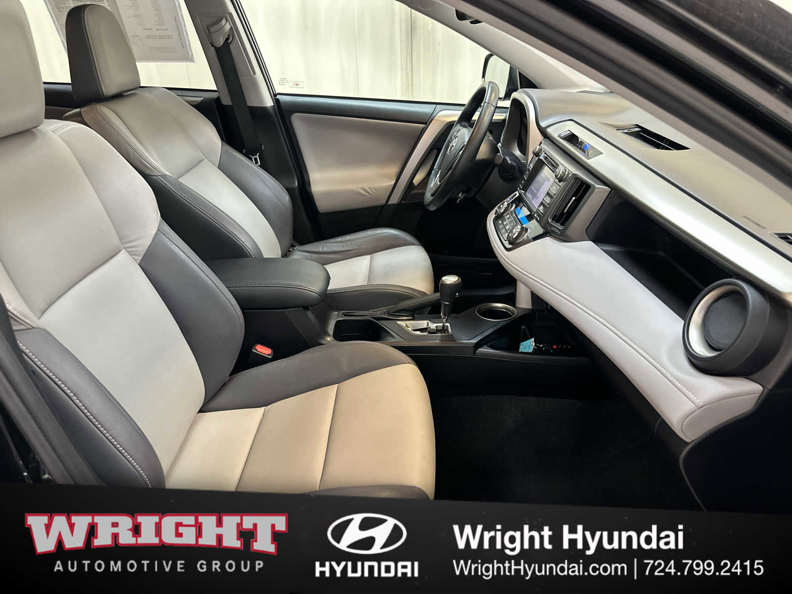 Used 2015 Toyota RAV4 Limited AWD/4WD image 26