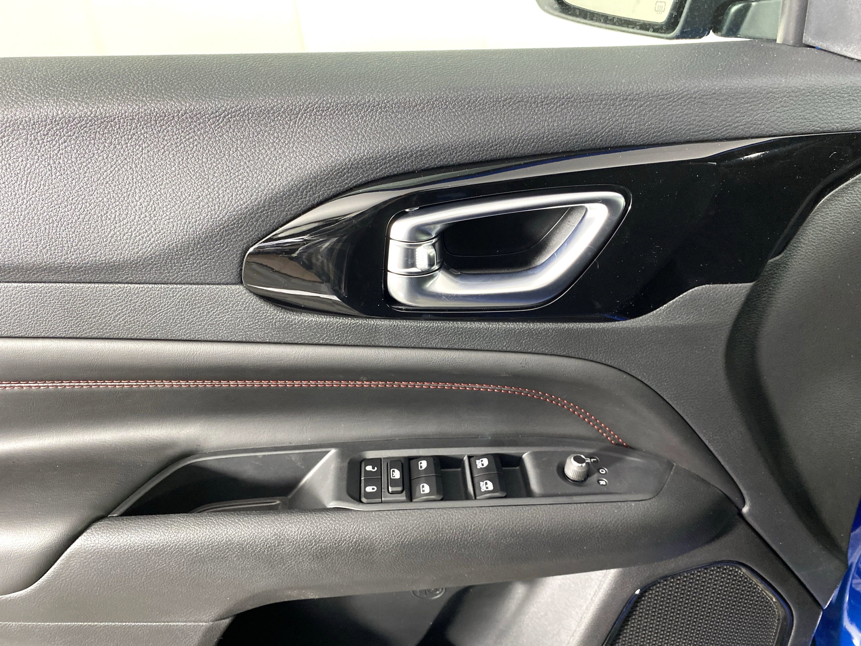 New 2026 Jeep Compass Trailhawk image 13