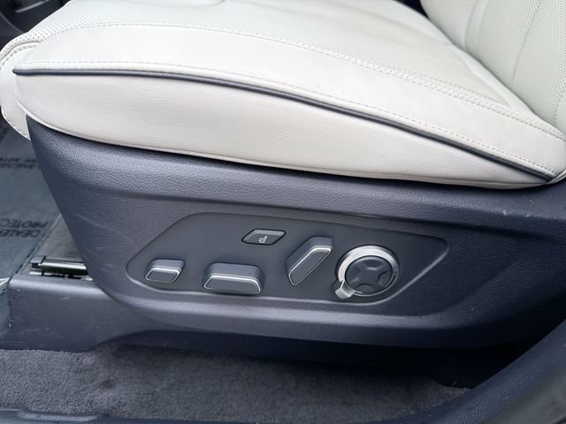 Used 2025 Hyundai Palisade Calligraphy AWD/4WD image 16