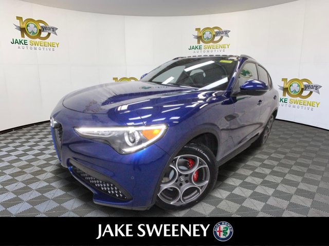 Used 2022 Alfa Romeo Stelvio Sprint AWD/4WD image 4