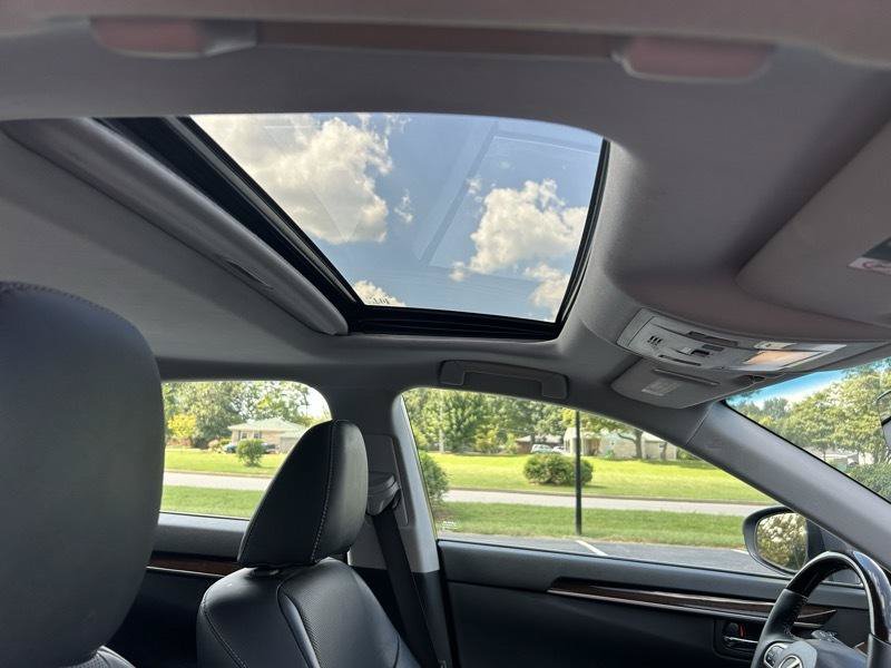 Used 2018 Lexus ES 350 w/ Navigation System Package FWD image 10