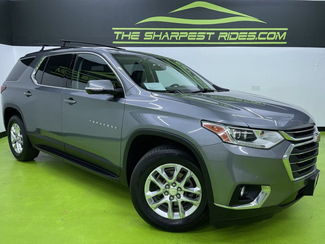 Used 2019 Chevrolet Traverse LT w/ LPO, 'HIT The Road' Package FWD image 1