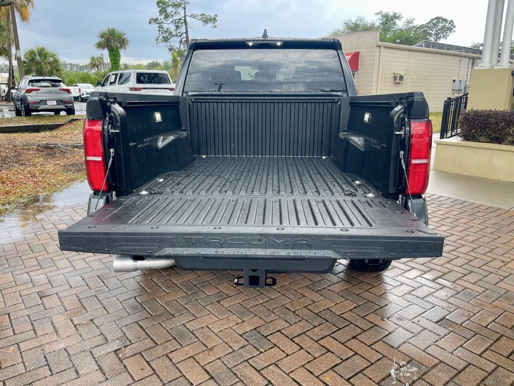 Used 2026 Toyota Tacoma SR5 RWD image 5