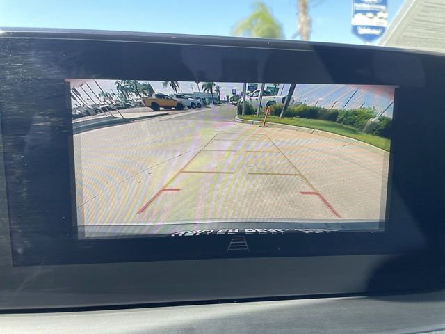 Certified 2025 Buick Encore GX Preferred AWD/4WD image 14