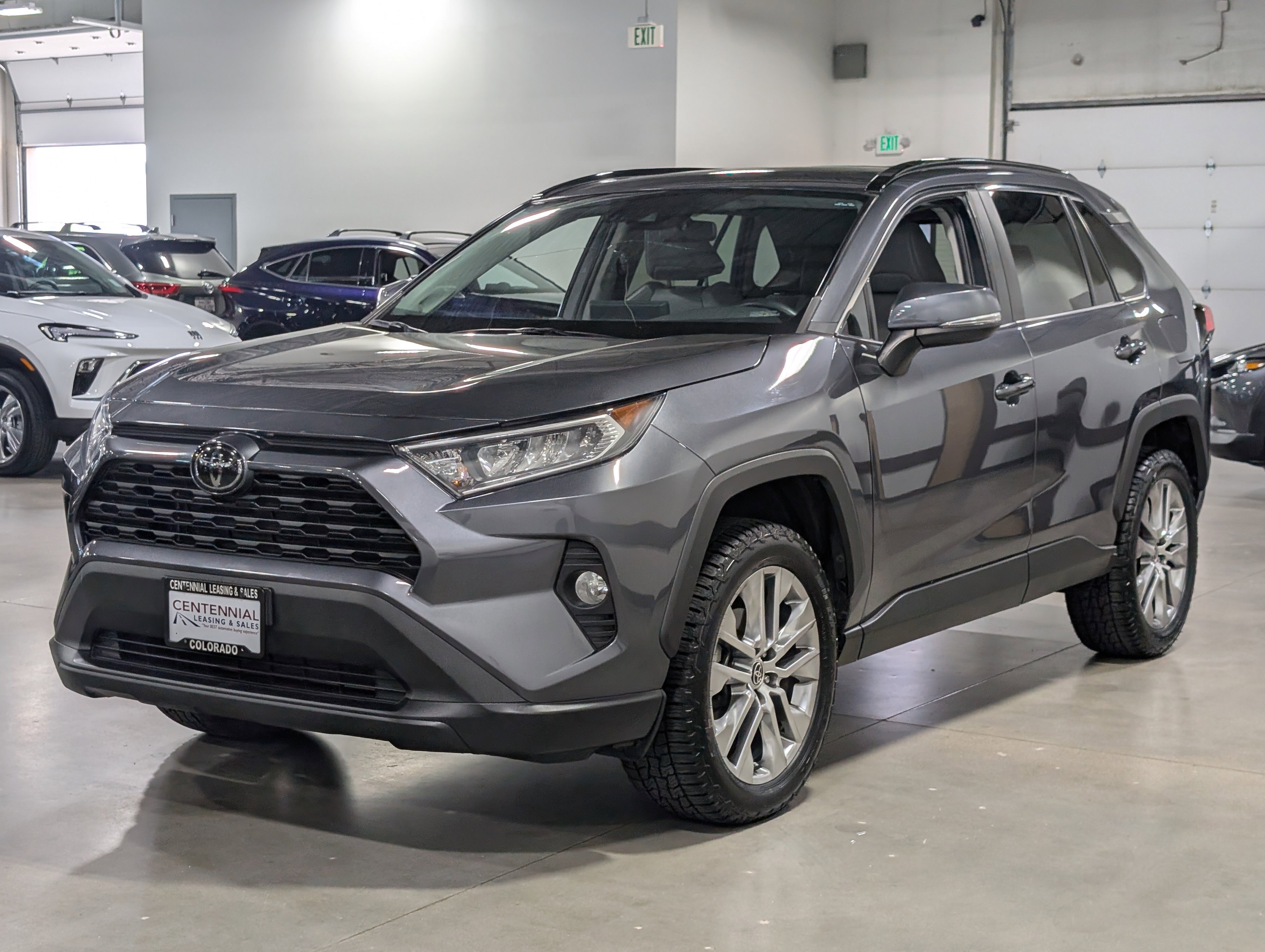 Used 2021 Toyota RAV4 XLE Premium AWD/4WD image 7