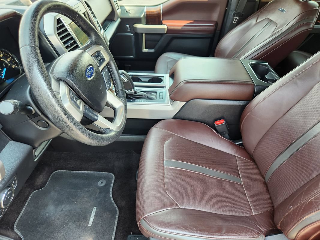 Used 2016 Ford F150 Platinum w/ Equipment Group 701A Luxury AWD/4WD image 16