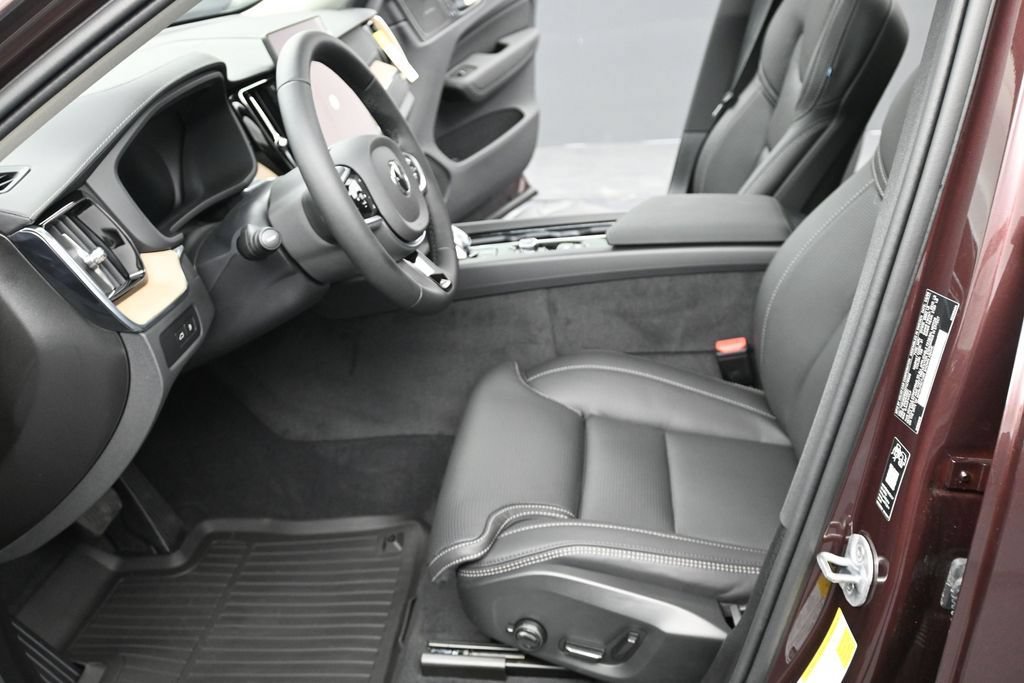 New 2026 Volvo XC60 T8 Ultra w/ Climate Package AWD/4WD image 10