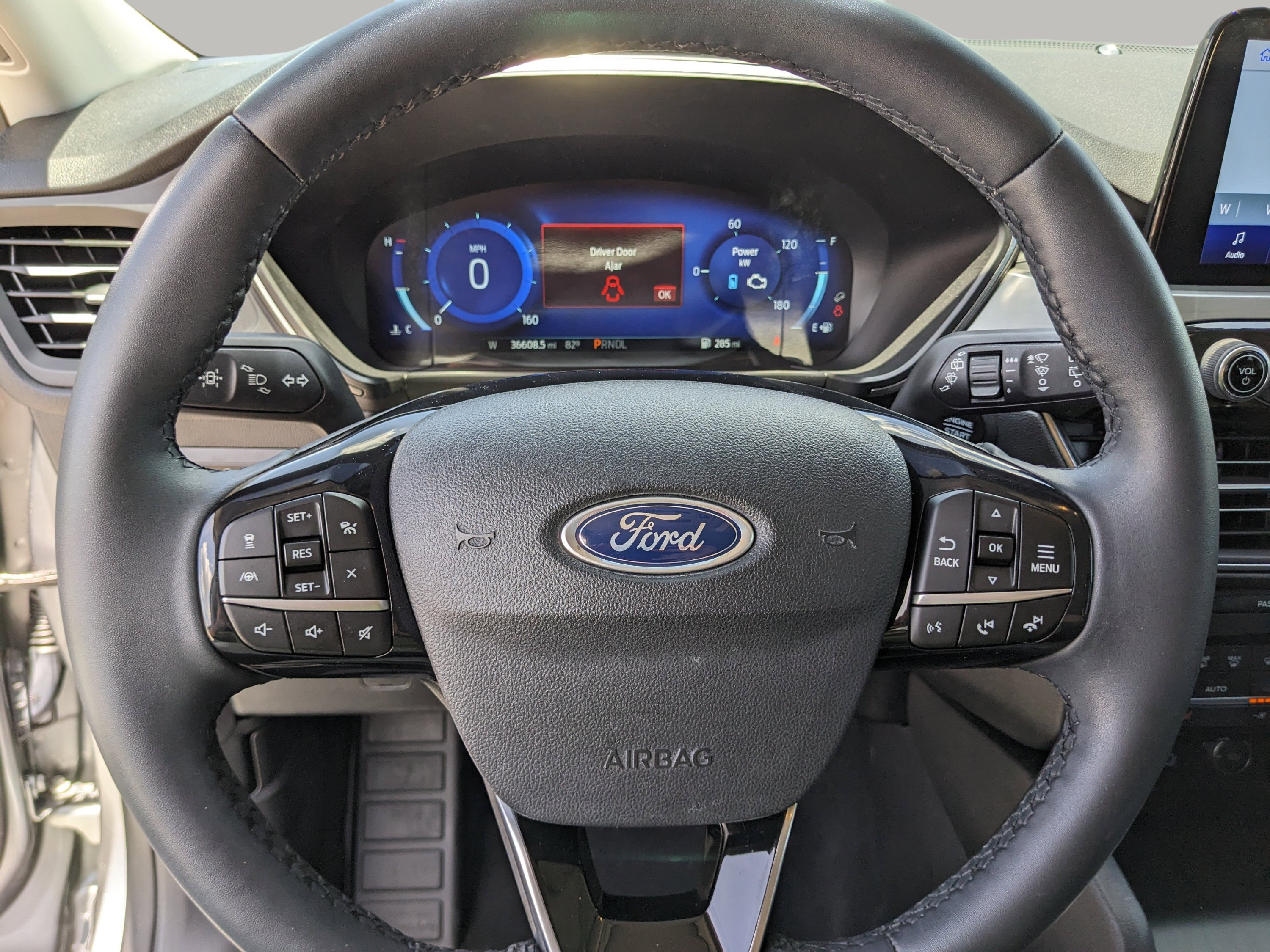 Used 2021 Ford Escape Titanium FWD image 38