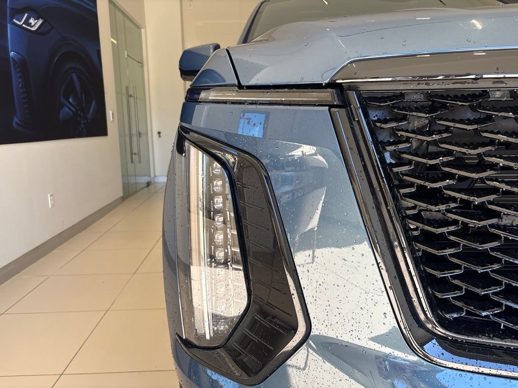 Used 2025 Cadillac Escalade Sport w/ LPO, ONYX Package AWD/4WD image 9