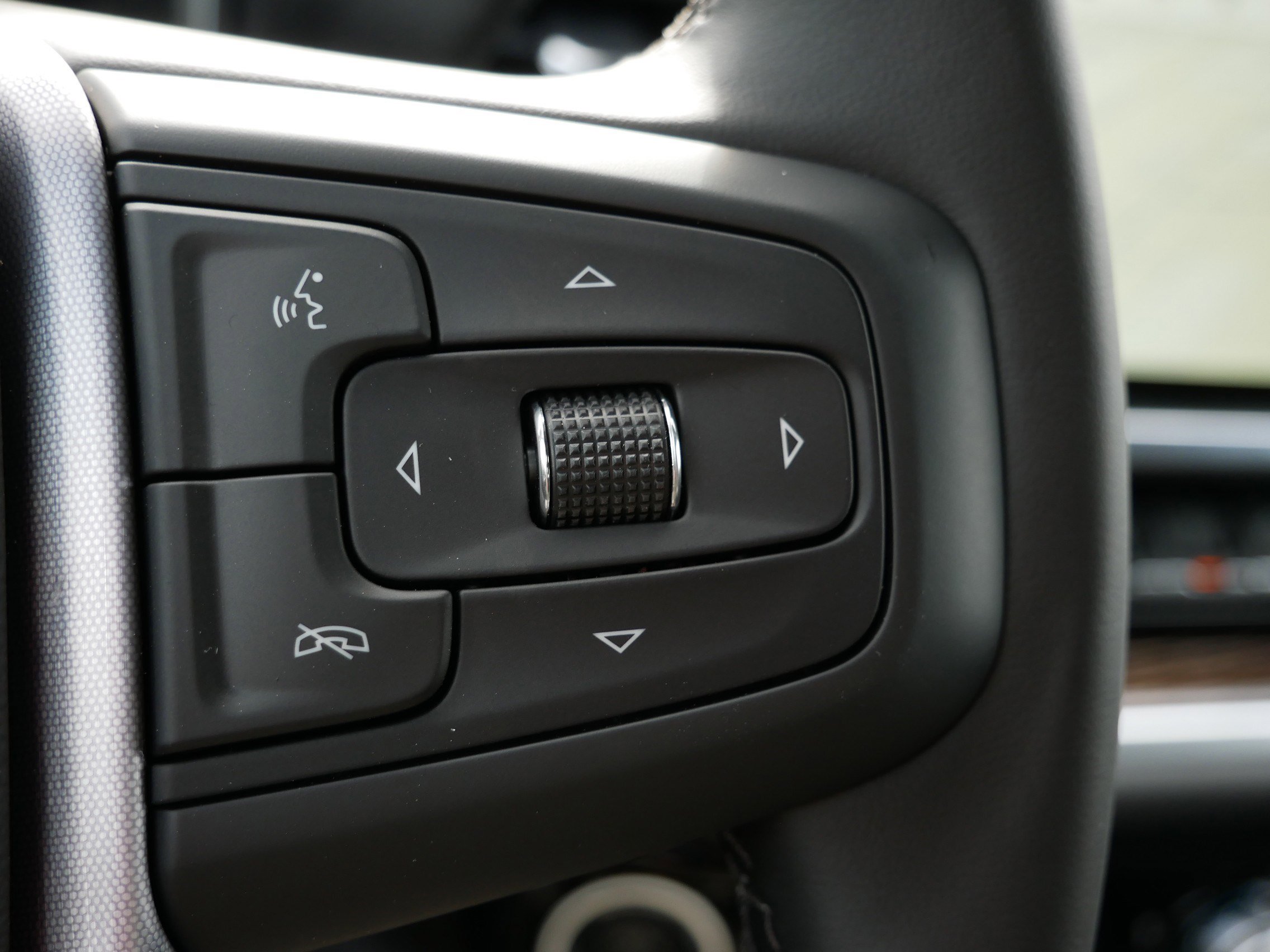 New 2026 GMC Sierra 1500 SLE w/ X31 Off-Road Package image 23