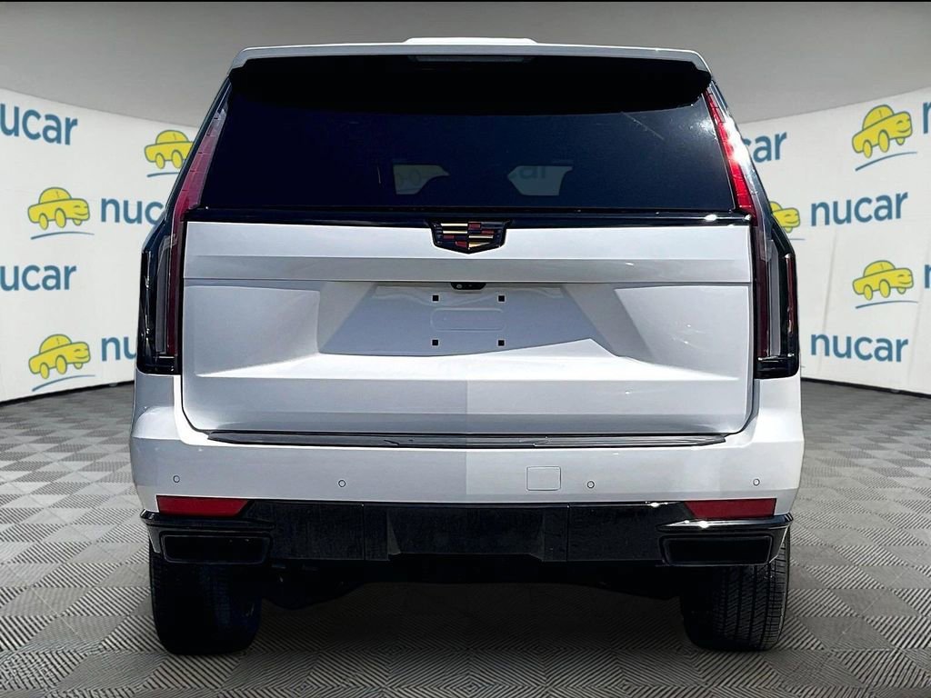 Used 2023 Cadillac Escalade Premium Luxury w/ LPO, Floor Liner Package AWD/4WD image 5