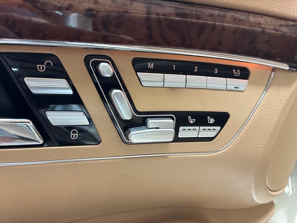 Used 2011 Mercedes-Benz S 550 image 11