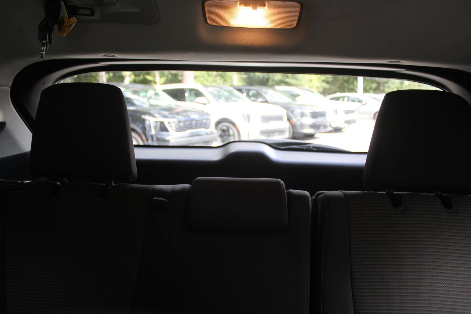 Used 2024 Toyota Highlander LE FWD image 58