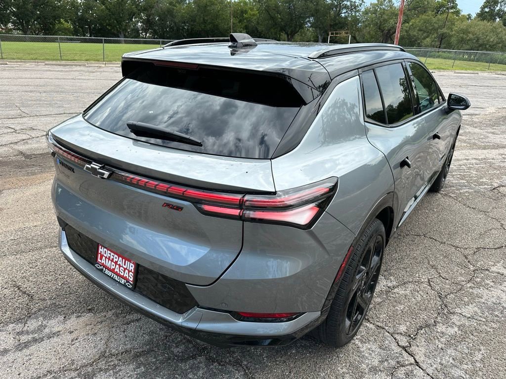 New 2025 Chevrolet Equinox EV RS w/ Convenience Package II FWD image 12