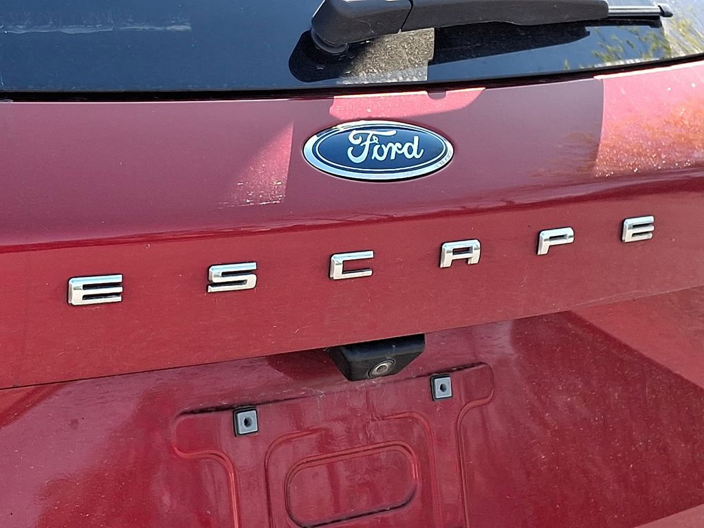 Used 2020 Ford Escape SEL image 23