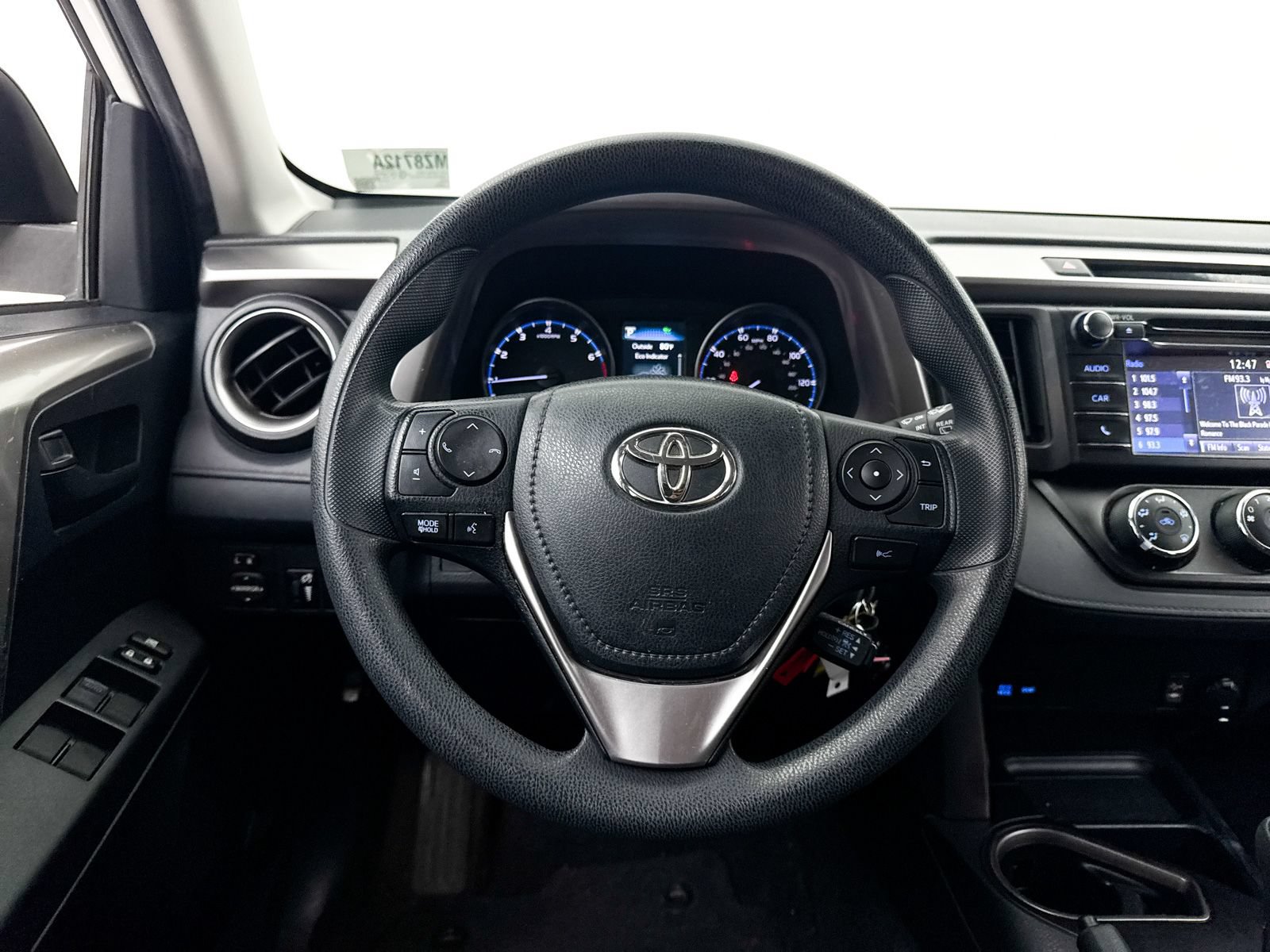 Used 2018 Toyota RAV4 LE w/ Carpet Mat Package FWD image 25