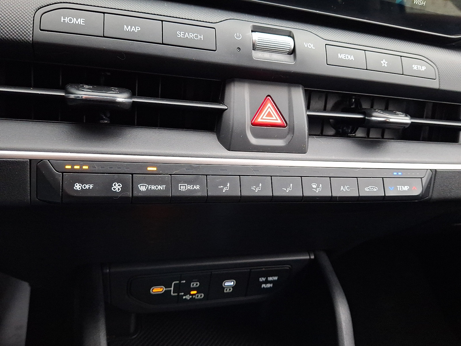 Used 2025 Kia K4 FWD image 16