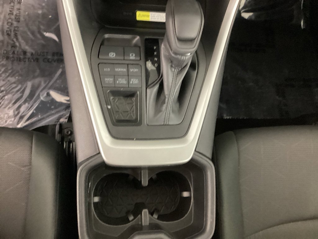 Used 2025 Toyota RAV4 XLE AWD/4WD image 20